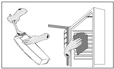 ARTHUR MARTIN ARC 3703 X - Pour remplacer l'ampoule - 1