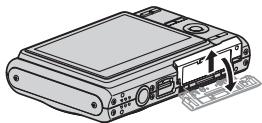 CASIO EX-Z65 - Ouvrez le couvercle de batterie. - 1