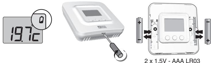 SOWEEREFERENCE 4385870mf - Changer les piles - 1