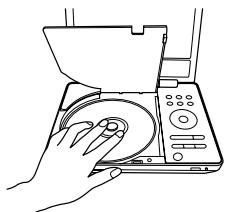TOKA SD-P1705 - Posez un disque. - 1