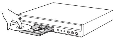 YAMAHA BD-S667 BL NOIR - Chargement d'un disque - 1