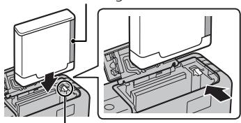 FUJIFILM F80 EXR - Insérez la batterie. - 2