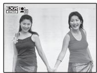 FUJIFILM F80 EXR - Cadre guide et fenêtre d'assistance après prise de vue - 1