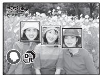 FUJIFILM F80 EXR - Cadrez une image à l'aide de la commande de zoom. - 1