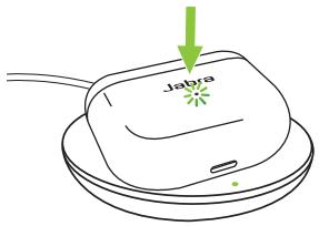 JABRA ELITE 10 - Recharger l'étui de recharge avec le chargeur à induction sans fil Jabra - 1