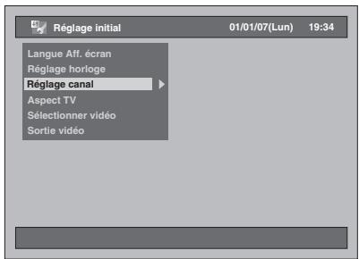Réglage initial 01/01/07(Lun) 19:34 Langue Aff. écran Réglage horloge Réglage canal Aspect TV Sélectionner vidéo Sortie vidéo