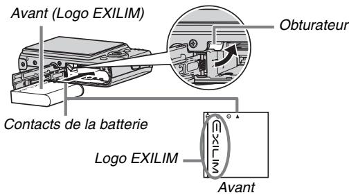 CASIO EX-Z1080 - Insérez la batterie dans l'appareil photo. - 1
