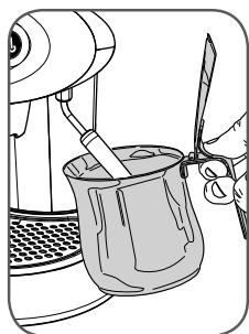 ILLY X7 ROUGE 6604 - PREPARATION DE L'EAU CHAUBE - 2