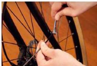 MADE IN FRANCE Sport2 - I Montage du garde-boue - 6