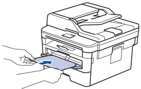 BROTHER MFC-L2710DW - Charger et imprimer du papier ordinaire, du papier épais, du papier recyclé et du papier de qualité supérieure à partir de la fente d'alimentation manuelle - 4