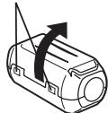 IVC GZ-MG530 - Fixer le filtre à noyau de ferrite sur le câble USB et le cordon CC - 1