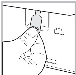 HOTPOINT WDD9640B EU - Ouverture manuelle du hublot - 4