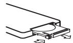 CLARION CZ309E - Retrait de la pile - 1