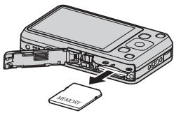 CASIO Z800 - Pour remplacer une carte mémoire - 1