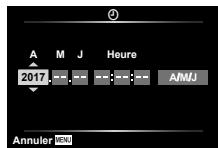 OLYMPUS TG-5 - Mise sous tension de l'appareil photo et réglages initiaux - 2