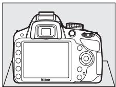 NIKON D3200 18-55 UR II - Poser l'appareil photo sur sa base. - 1