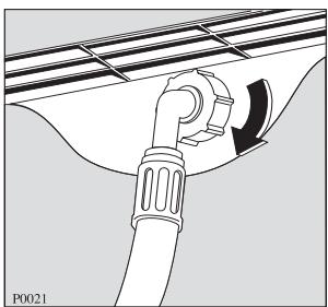 FAURE FWF 380 - Raccordement d'eau - 2