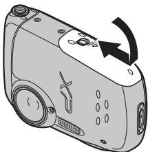 FUJIFILM XP15+SD2GO - Insérez la carte mémoire. - 2