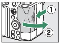 NIKON Z6II+24-70MM - Insertion des cartes mémoire - 5