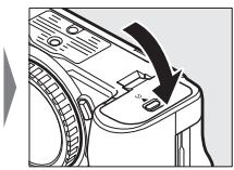 NIKON Z6II+24-70MM - Insertion de l'accumulateur - 3
