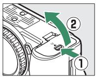 NIKON Z6II+24-70MM - Insertion de l'accumulateur - 1