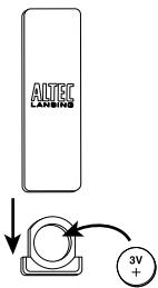 ALTEC LANSING IMT 630 ROUGE - Éjectez le connecteur de la station d'accueil s'il n'est pas deja déployé. - 2
