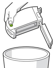IROBOT E5158 - Vidage du bac - 2