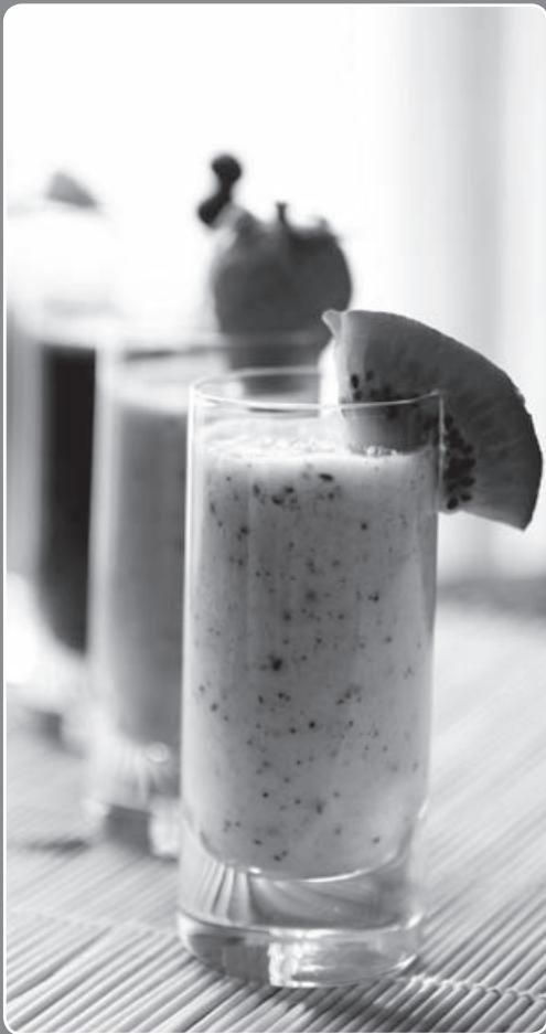 RIVIERA ET BAR PR370 - Milkshake aux fraises et aux fruits de la passion - 1