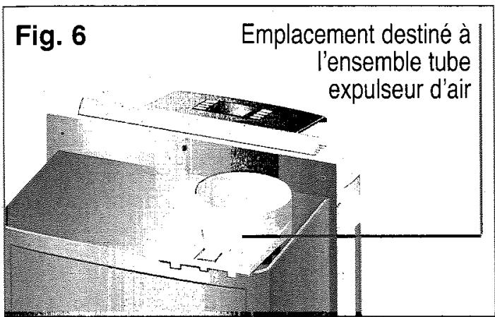 BOSCH PAM 0720 SILVER - Installation du tube d'évacuation d'air - 1