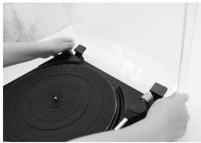 JVC AL-F50B - MOUNTING THE DUST COVER - 3