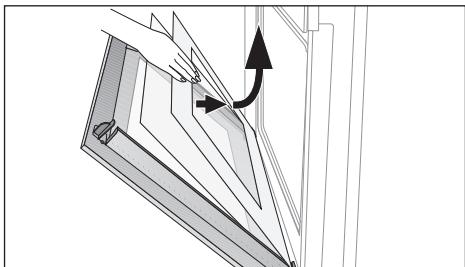 ARTHUR MARTIN AOC 68441 X - Démontage des vitres de la porte - 5