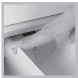 ARISTON AMXXF149 - Nettoyage du tiroir et des bacs à produits lessiviels - 1