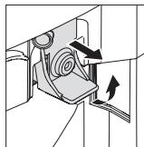 BEKO CEG7425B - Nettoyer la buse de moussage du mousseur à lait - 3