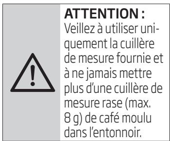 BEKO CEG7425B - Préparer du café avec du café moulu - 1
