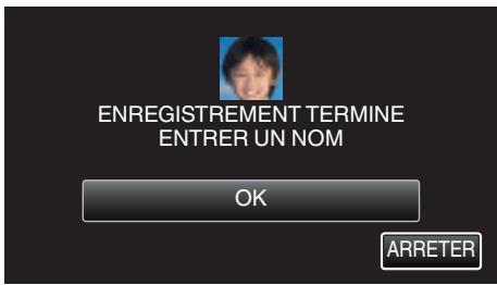 VC GZ-E205WEU - Faites pivoter le visage lentement dans les quatre directions pour enregistrer l'information du visage. - 3