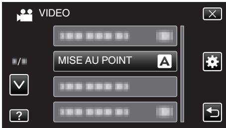 VC GZ-E205WEU - Ajuster manuellement la mise en point - 5
