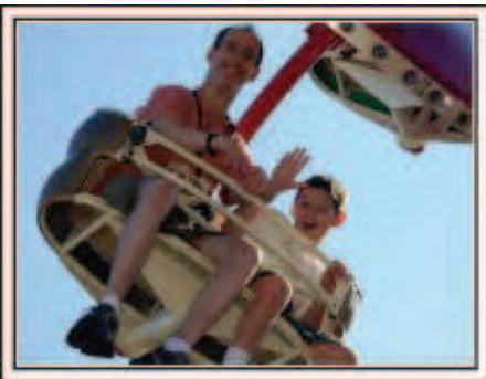 VC GZ-E205WEU - Provoquer des réactions en interpolant - 1