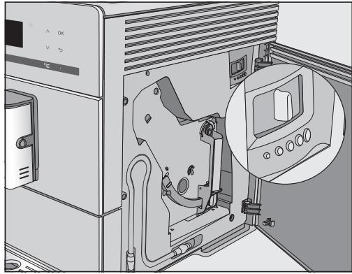 MIELE CM6560NR - Préparer de l'eau chaude (CM 5410, CM 5510, CM 5710) - 2