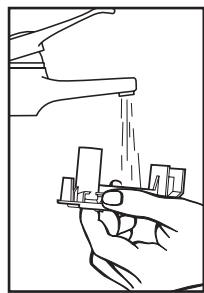 DE DIETRICH DFW 814 W - NETTOYAGE DU BAC À LESSIVE - 4