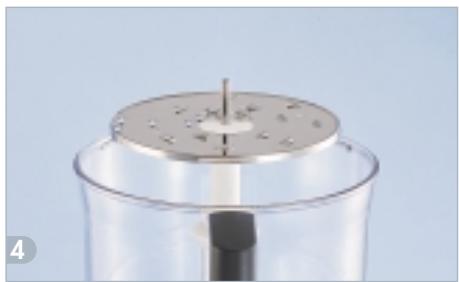 MAGIMIX 18321 - UTILISATION DES DISQUES RÂPEUR / ÉMINCEUR - 4