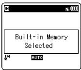 OLYMPUS DM-670 - Ejection de la carte microSD - 2