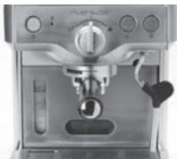 RIVIERA ET BAR CE 816A PRO INOX - Production d'un expresso - 2