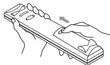 HITACHI PW2 - Fermer le couvercle du logement des piles. - 3