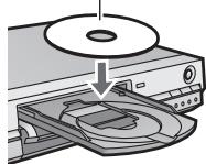 PANASONIC DMIR-E85H - Appuyez sur [▲ OPEN/CLOSE] sur l'appareil principal pour ouvrir le plateau et insérez un disque. - 1