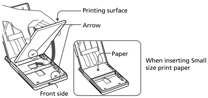 SONY DPP-SV772001 - Inserting the print paper - 2