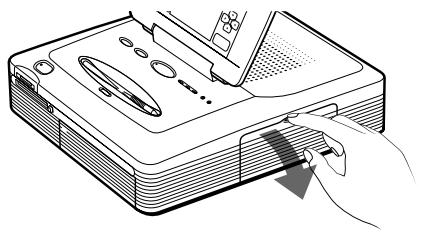 SONY DPP-SV772001 - Carga del cartucho de impresión - 2