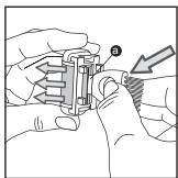 CALOR YD3028C0 - - Remplacement du rouleau exfoliant - 2