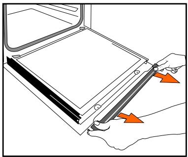 MAE DARRY BRANDTFOURBFH3412X - - Reinigung der Scheiben der Backofentür - 3