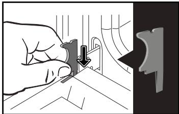 MAE DARRY BRANDTFOURBFH3412X - Nettoyage des vitres de la porte - 1