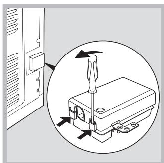 HOTPOINT FH83CHAIX - Montage du cable d'alimentation - 1